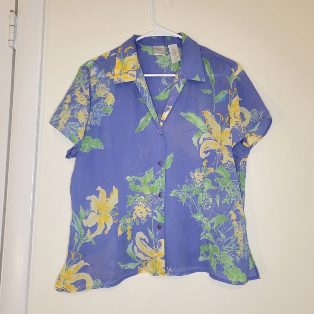 Vintage Floral Button Up Blouse